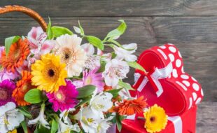 Flower Bouquet Delivery in Mangalore Flower Bouquet Delivery in Mangalore