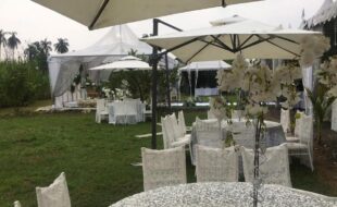 Patio umbrella
Decon has a heavy duty cantilever umbrella for all commercial and residential grade, supplies to most of the hospitality industry as well as individual home owners for past two decades, our wide selection of umbrella comes with many colors and designs, sizes and functions, some comes with cantilever mechanism can tit and turn 360 degree can adjust any position, some side pols and some comes with middle pole, along with base resin or four pieces of marble slabs to holds the umbrella.
For more information, please visit our website at www.decondesigns.com  or contact us at +60167960331